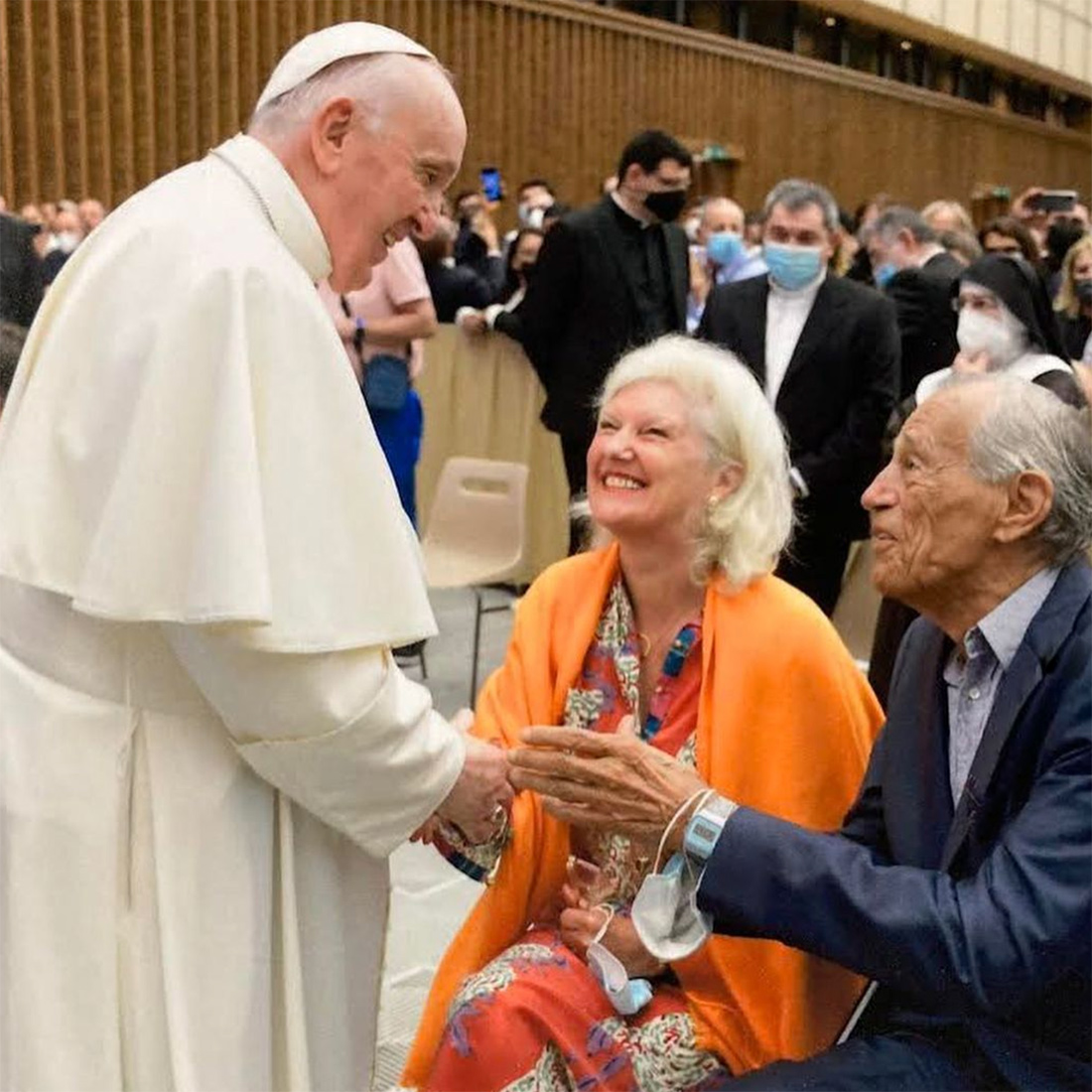 Pope Francis with Sandra and Freck
